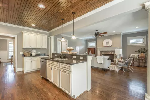 8350 Front Gate Cir, Ooltewah, TN 37363 photo 19