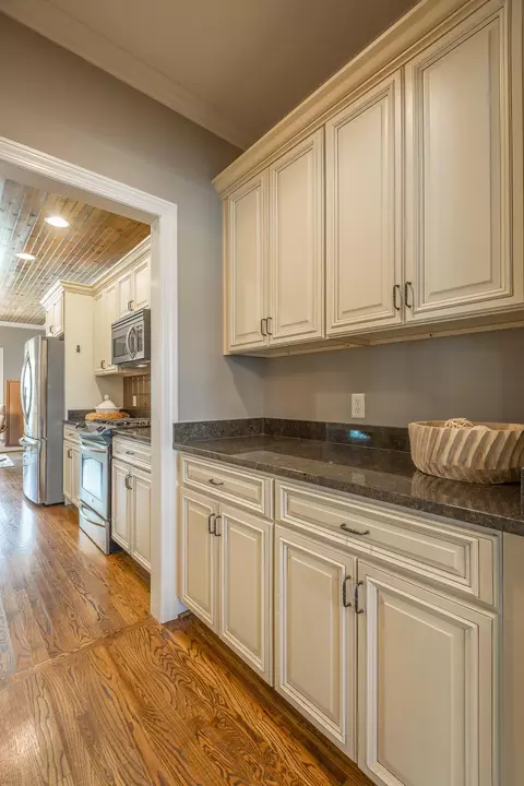 8350 Front Gate Cir, Ooltewah, TN 37363 photo 7
