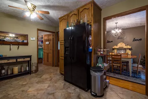 525 Riverview Dr, Jasper, TN 37347 photo 11