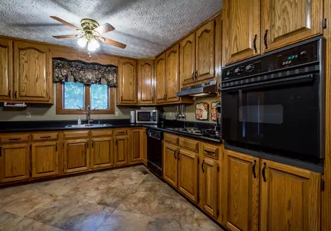 525 Riverview Dr, Jasper, TN 37347 photo 12