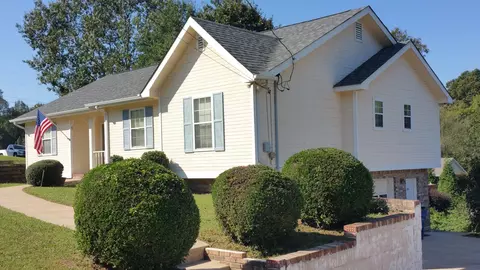 492 Lee Dr, Ringgold, GA 30736 photo 2