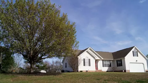 332 Spring Wind Cir, Ringgold, GA 30736 photo 2