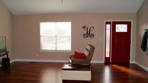 332 Spring Wind Cir, Ringgold, GA 30736 photo 4