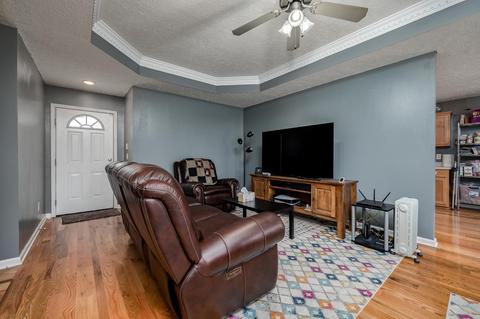 7117 Lone Eagle Dr, Murfreesboro, TN 37128 photo 2