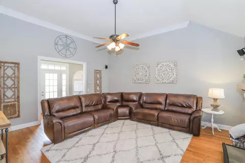 7973 Tranquility Dr, Ooltewah, TN 37363 photo 6