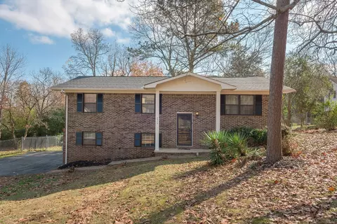 7310 Dublin Ln, Hixson, TN 37343 photo 2