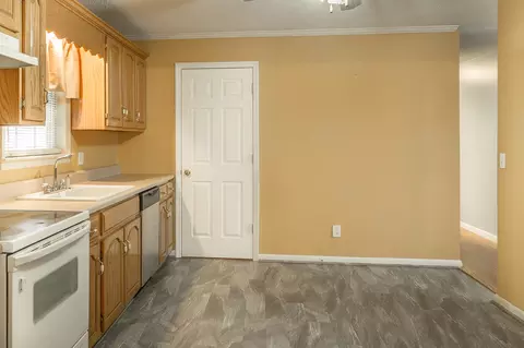 1031 N Dennis Ave, Jasper, TN 37347 photo 19
