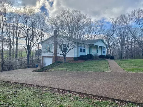 116 Browns Ln, Loretto, TN 38469 photo 3