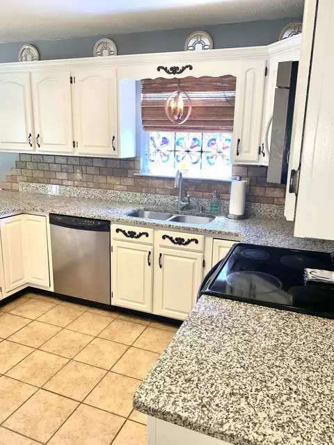 223 Eagle View Dr, Ringgold, GA 30736 photo 10