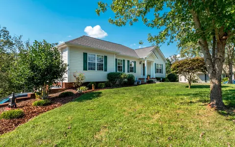 6212 River Stream Dr, Harrison, TN 37341 photo 2