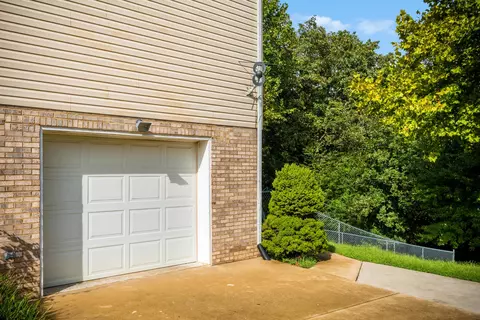 6455 River Stream Dr, Harrison, TN 37341 photo 4