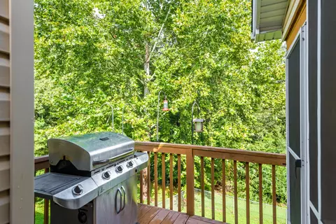 6455 River Stream Dr, Harrison, TN 37341 photo 9
