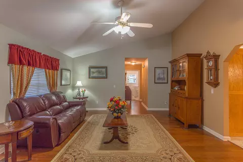 422 Van Dell Dr, Rock Spring, GA 30739 photo 11