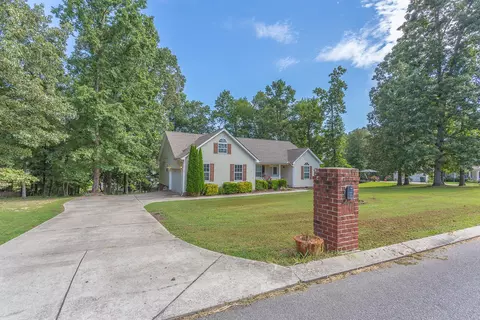 422 Van Dell Dr, Rock Spring, GA 30739 photo 3
