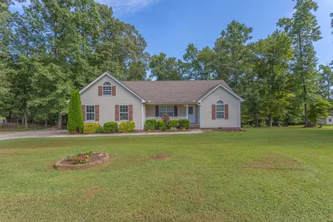 422 Van Dell Dr, Rock Spring, GA 30739 photo 1