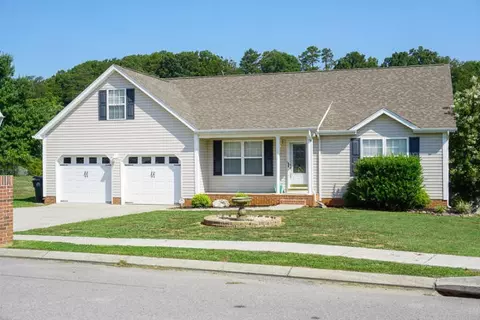 450 Bluff View Dr, Ringgold, GA 30736 photo 1