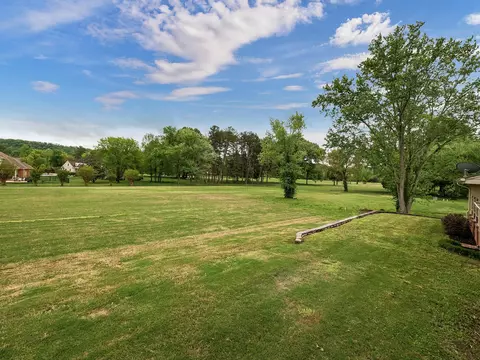 220 E Masters Rd, Hixson, TN 37343 photo 18