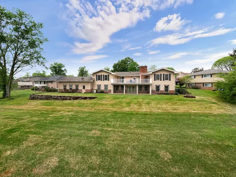 220 E Masters Rd, Hixson, TN 37343 photo 3