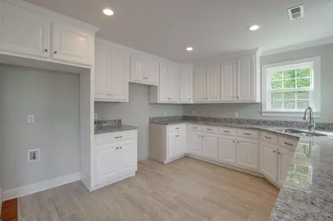 9434 Harrison Bay Rd, Harrison, TN 37341 photo 8