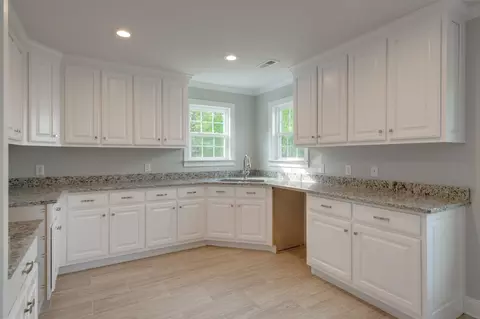 9434 Harrison Bay Rd, Harrison, TN 37341 photo 10