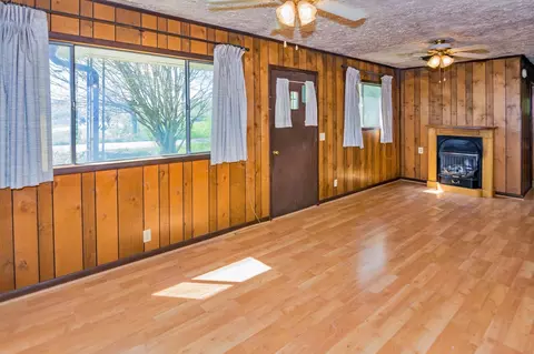 736 Hancock Rd, Jasper, TN 37347 photo 10