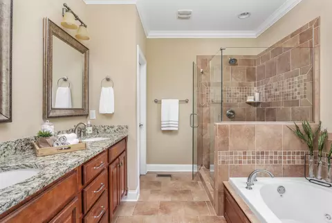 8752 Walnut Leaf Dr, Ooltewah, TN 37363 photo 8