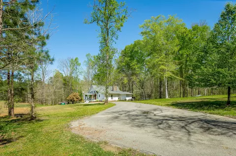 851 Hankins Rd, Rock Spring, GA 30739 photo 4