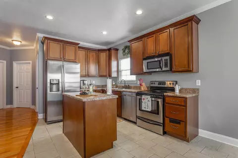 870 Windrush Loop, Chattanooga, TN 37421 photo 17