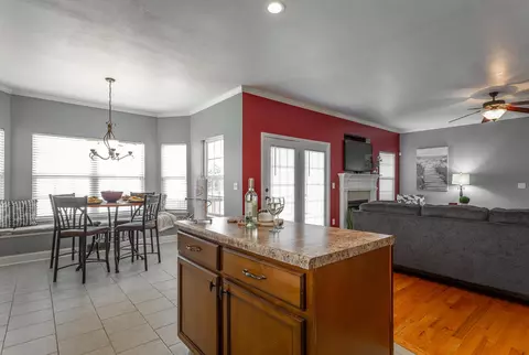 870 Windrush Loop, Chattanooga, TN 37421 photo 14