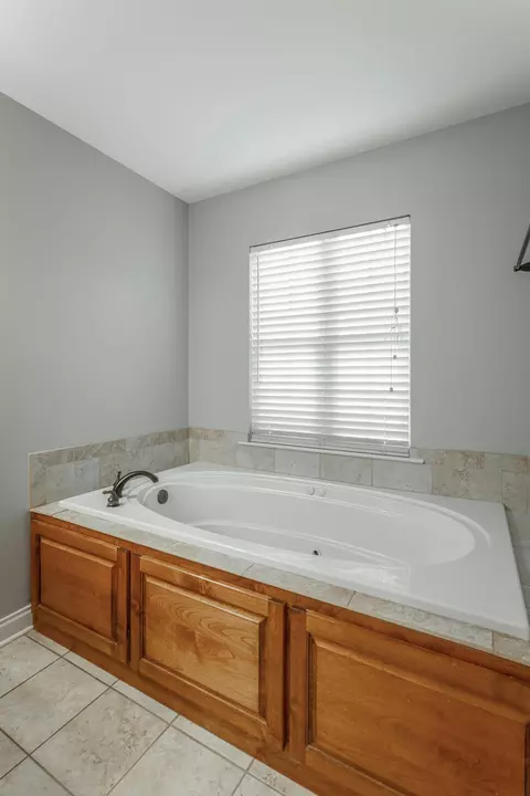 136 Maple Leaf Dr, Rock Spring, GA 30739 photo 24