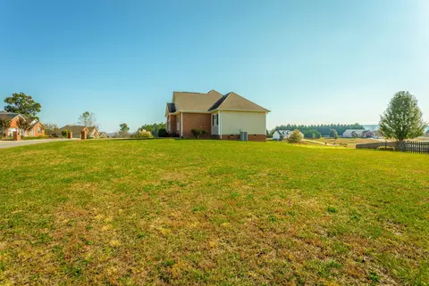 136 Maple Leaf Dr, Rock Spring, GA 30739 photo 42