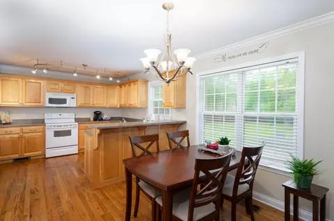 165 Maple Leaf Dr, Rock Spring, GA 30739 photo 9