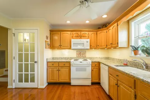1408 Highcrest Dr, Hixson, TN 37343 photo 14