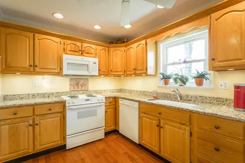 1408 Highcrest Dr, Hixson, TN 37343 photo 13