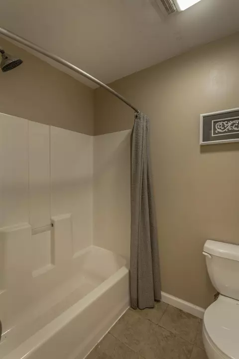 6234 E Brainerd Rd, Chattanooga, TN 37421 photo 16