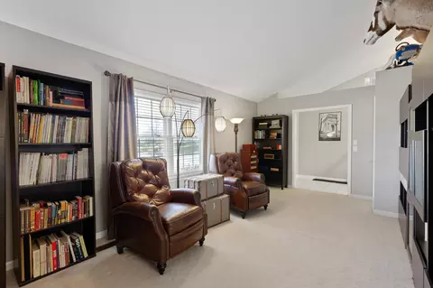 9401 Berkshire Cir, Chattanooga, TN 37421 photo 3