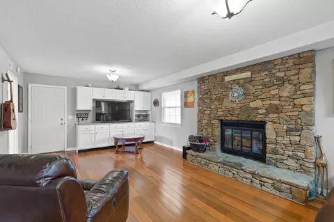 9401 Berkshire Cir, Chattanooga, TN 37421 photo 13