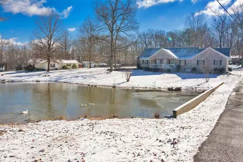 152 Black Mountain Rd, Dunlap, TN 37327 photo 2