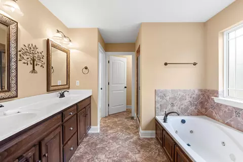 766 Windrush Loop, Chattanooga, TN 37421 photo 15