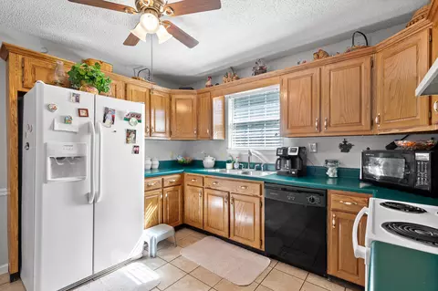 124 Emerald Dr, Ringgold, GA 30736 photo 9