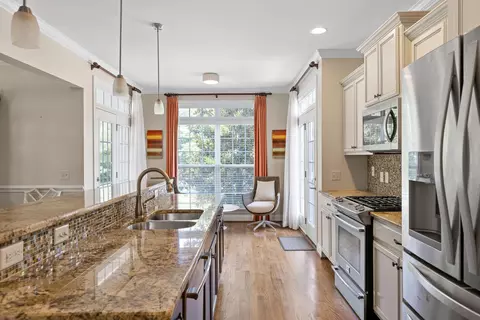 937 Reunion Dr, Chattanooga, TN 37421 photo 8