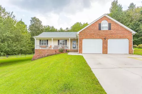 351 Windemere Dr, Ringgold, GA 30736 photo 2