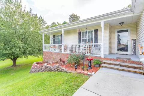 351 Windemere Dr, Ringgold, GA 30736 photo 6