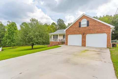 351 Windemere Dr, Ringgold, GA 30736 photo 3