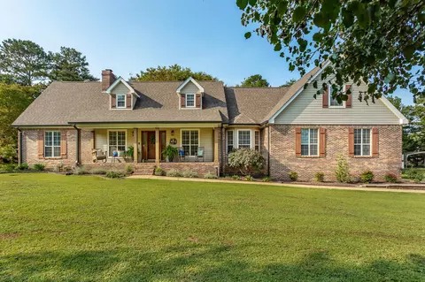 9502 Post Oak Dr, Ooltewah, TN 37363 photo 1