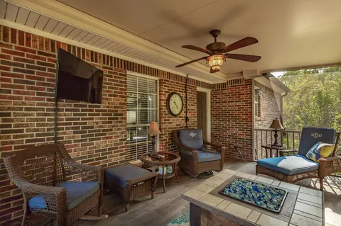 9502 Post Oak Dr, Ooltewah, TN 37363 photo 3