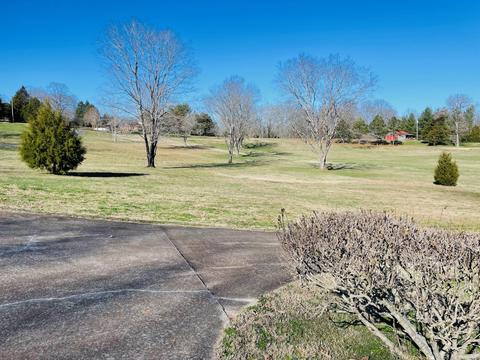 2069 Dade Cir, Dickson, TN 37055 photo 7