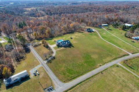 655 Hillview Rd N, Dickson, TN 37055 photo 2