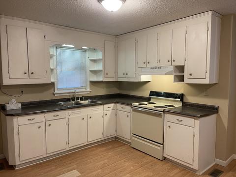 401 High Point Dr, Centerville, TN 37033 photo 9