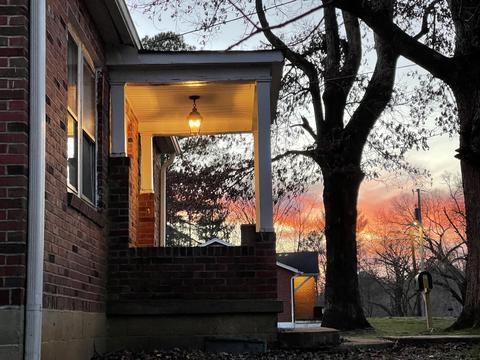 401 High Point Dr, Centerville, TN 37033 photo 2